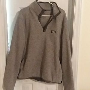 LL BEAN pullover